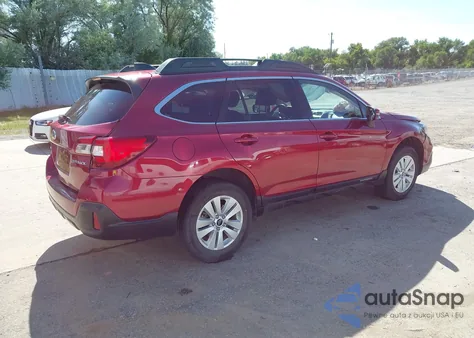 2018 Subaru Outback 2.5I Premium z USA, uszkodzony, nr VIN 4S4BSAFC1J3383260